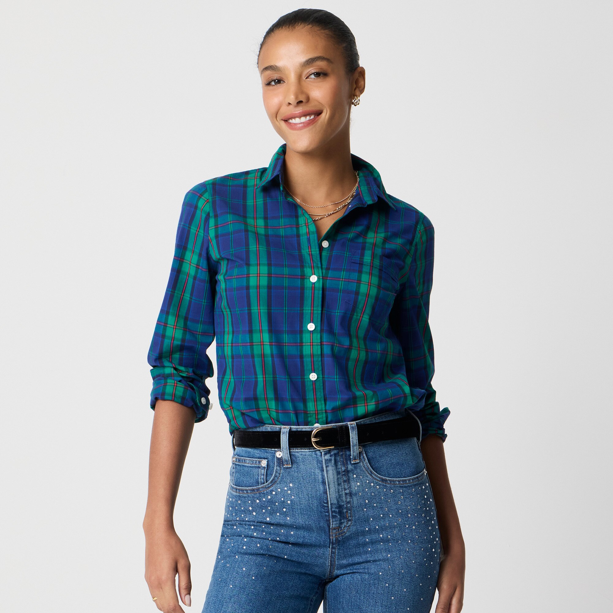 Lightweight cotton-blend shirt in signature fit