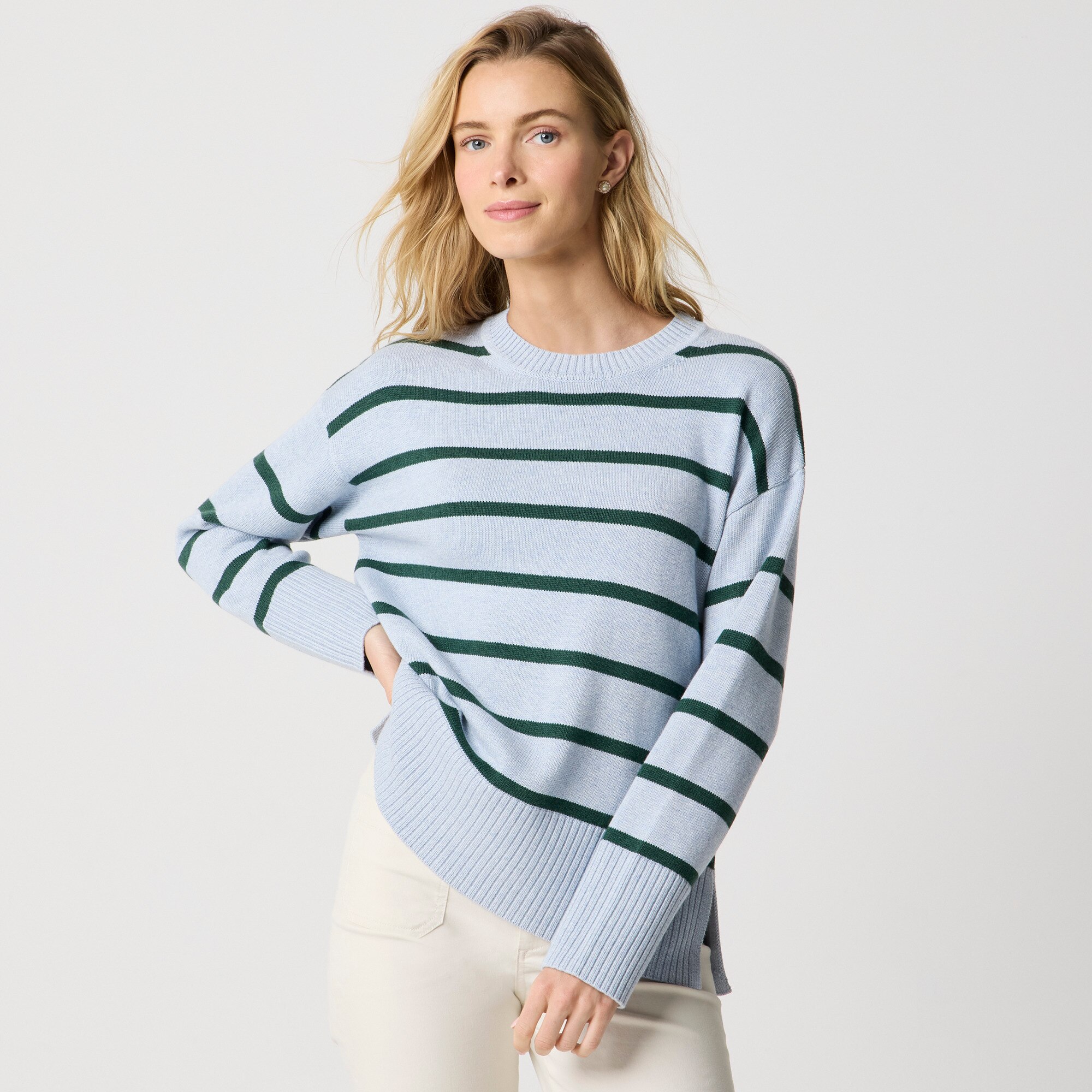 Wide-hem sweater