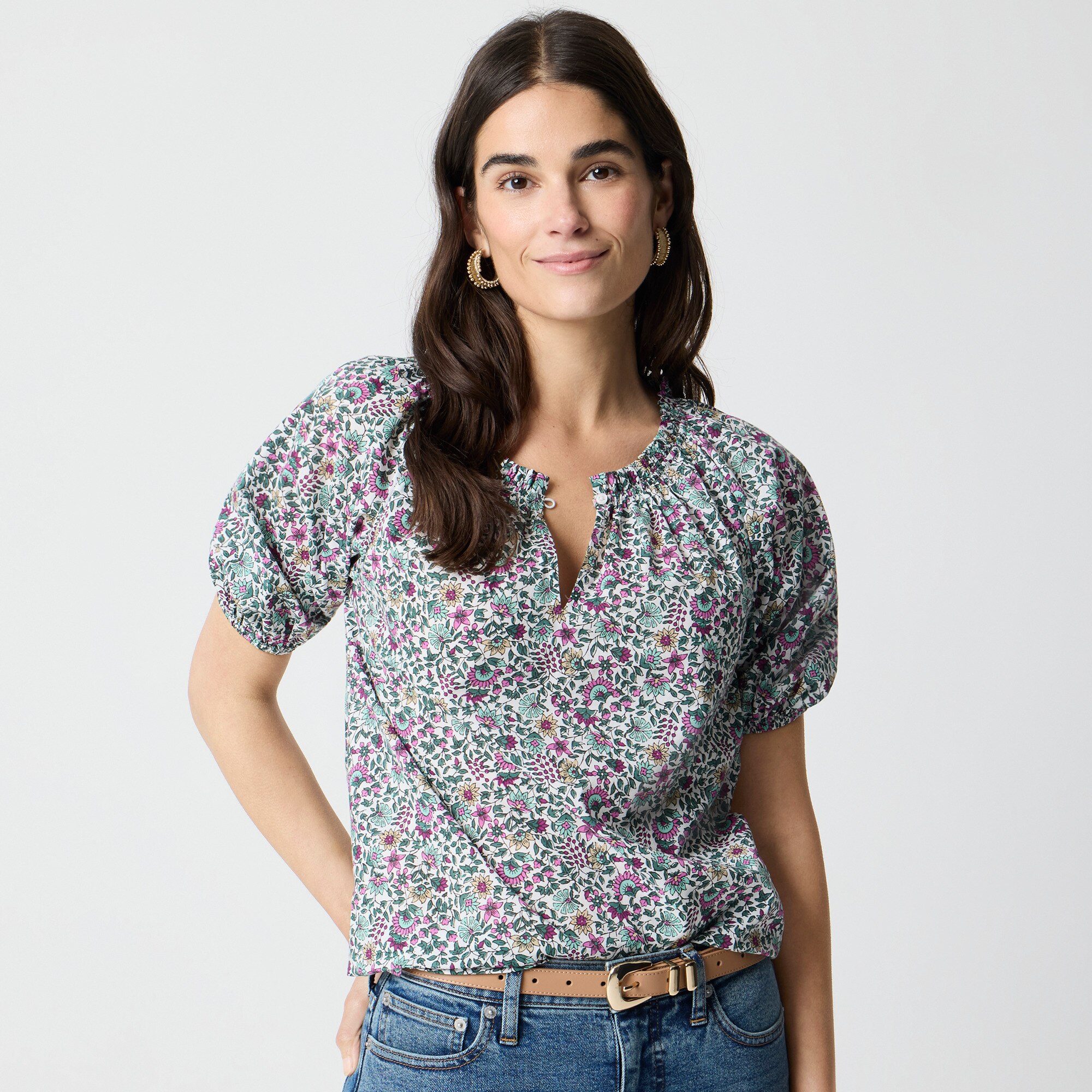 Printed puff-sleeve split-neck top