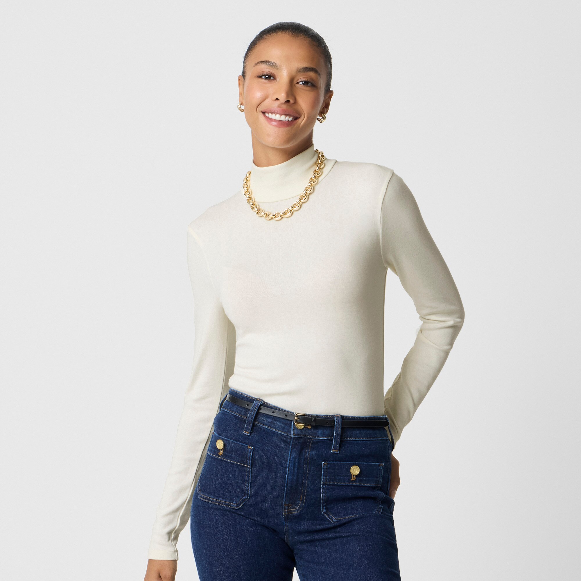 Long-sleeve everyday mockneck tee