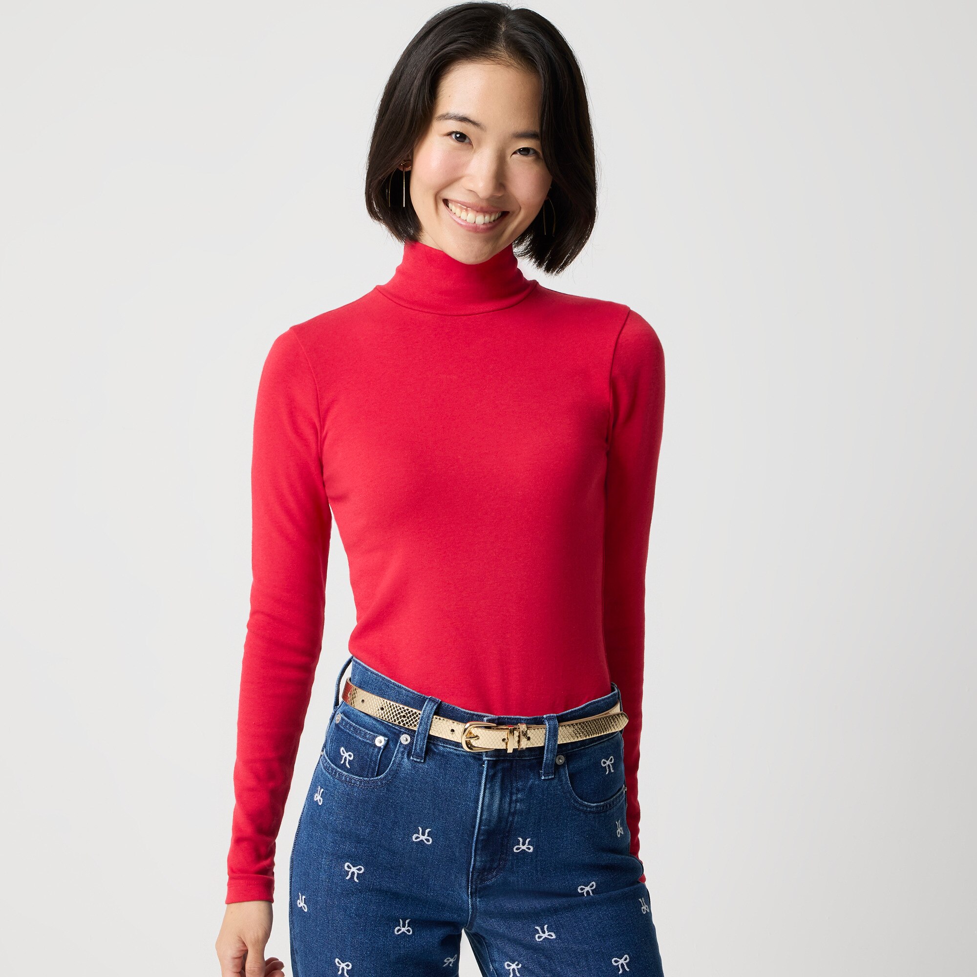 Long-sleeve everyday mockneck tee