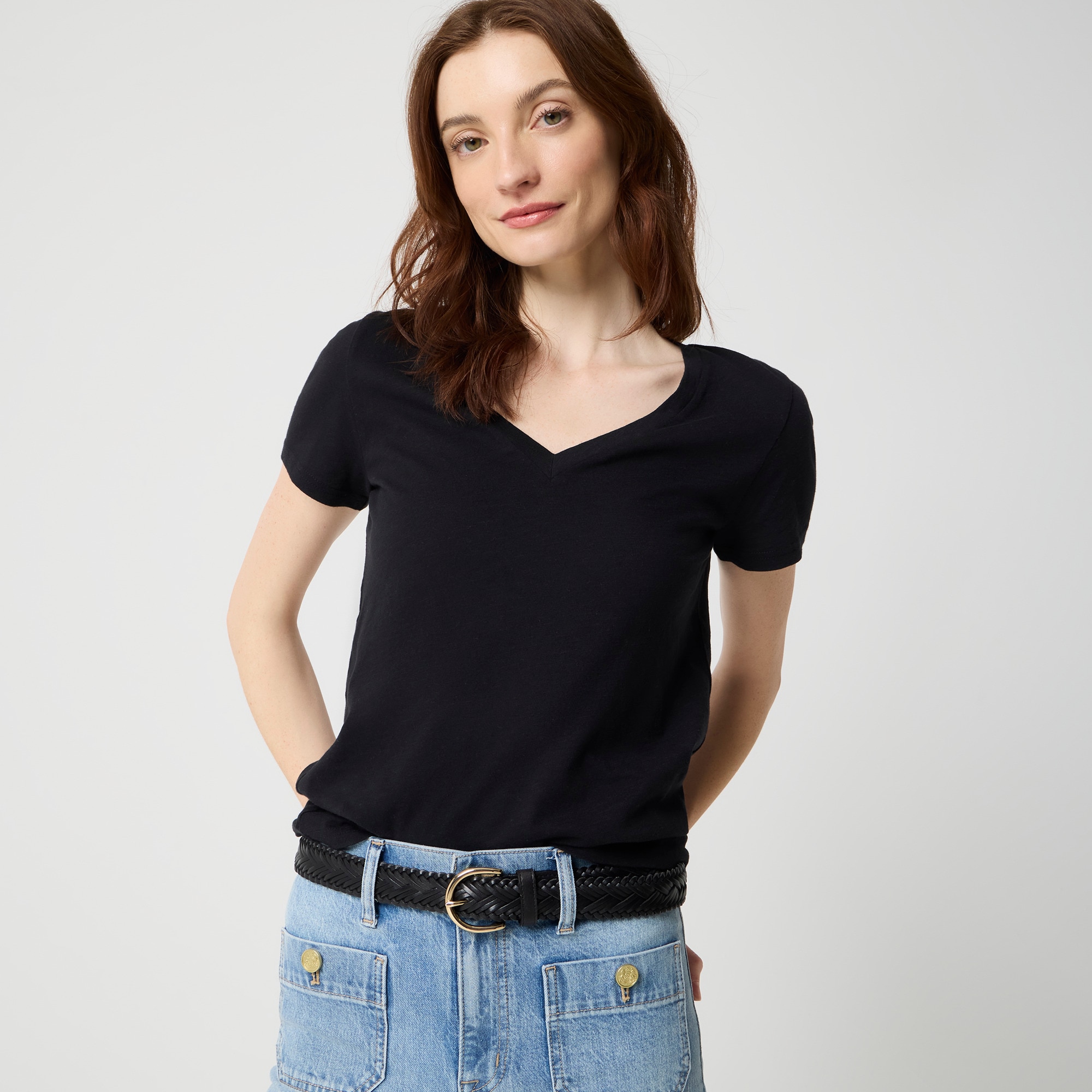 Essential V-neck tee